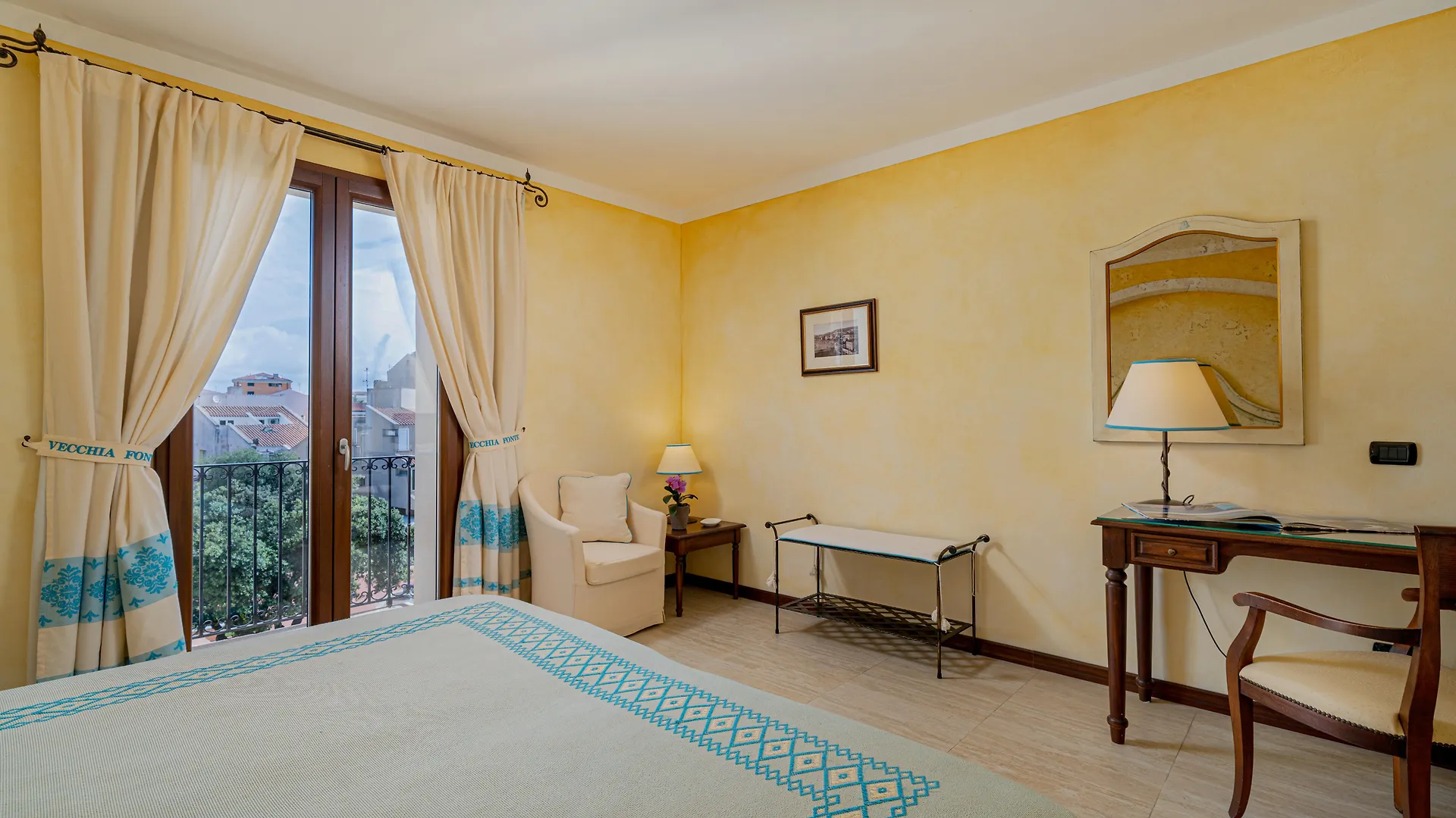 La Vecchia Fonte Boutique Hotel Палау