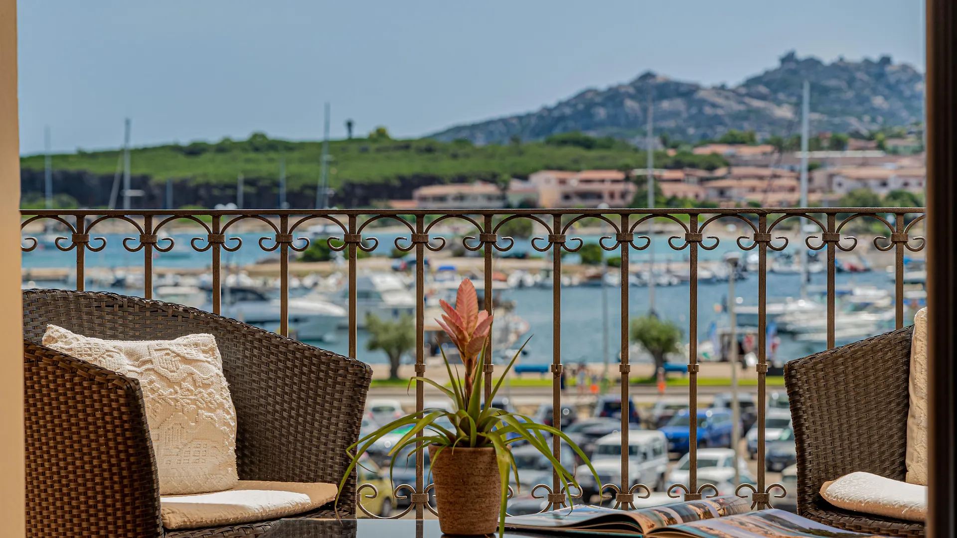 La Vecchia Fonte Boutique Hotel Палау
