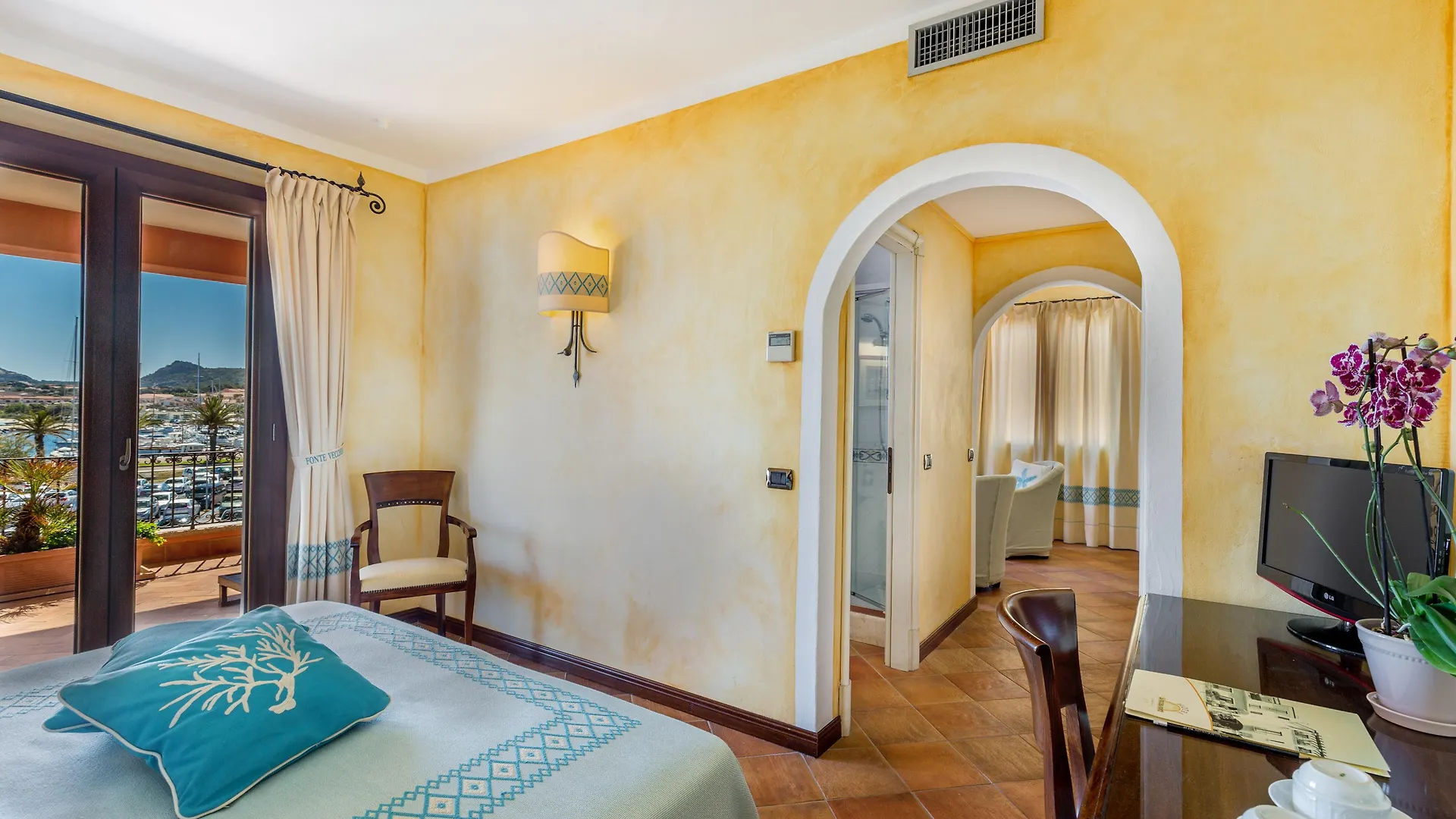 La Vecchia Fonte Boutique Hotel Palau
