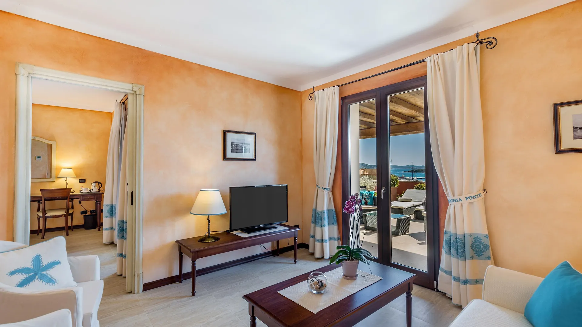 La Vecchia Fonte Boutique Hotel Palau