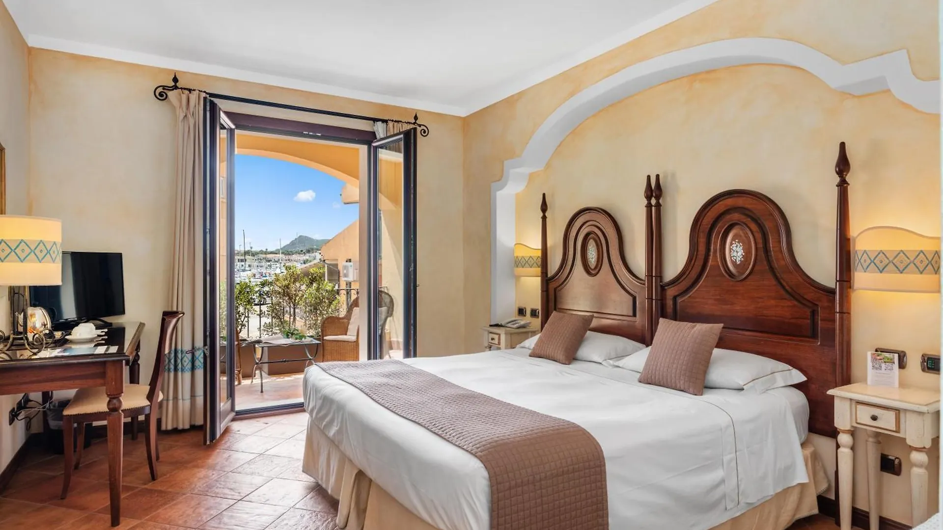 ****  La Vecchia Fonte Boutique Hotel Палау Италия
