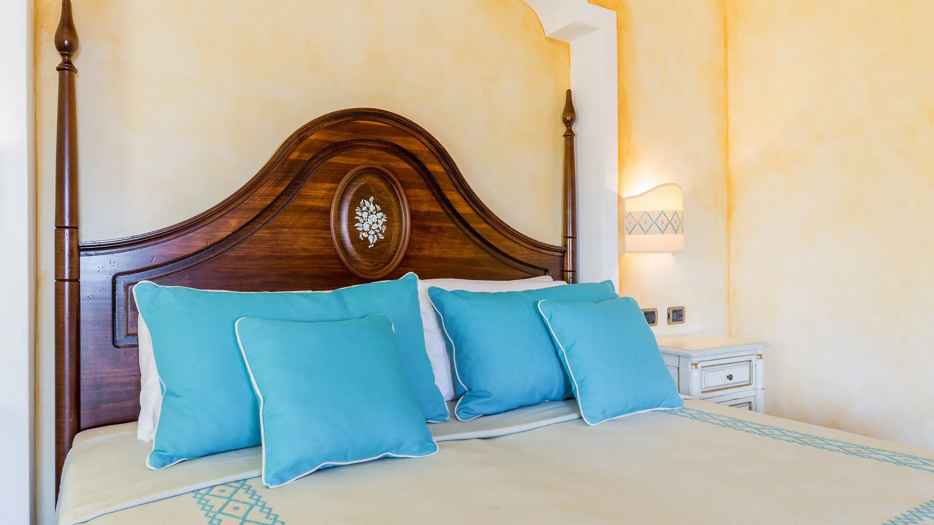 La Vecchia Fonte Boutique Hotel Палау 4*,