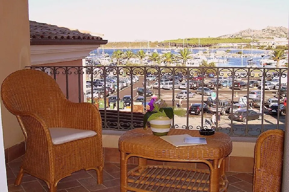 La Vecchia Fonte Boutique Hotel Palau